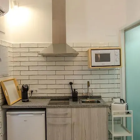 Torre De La Yerba * Caces