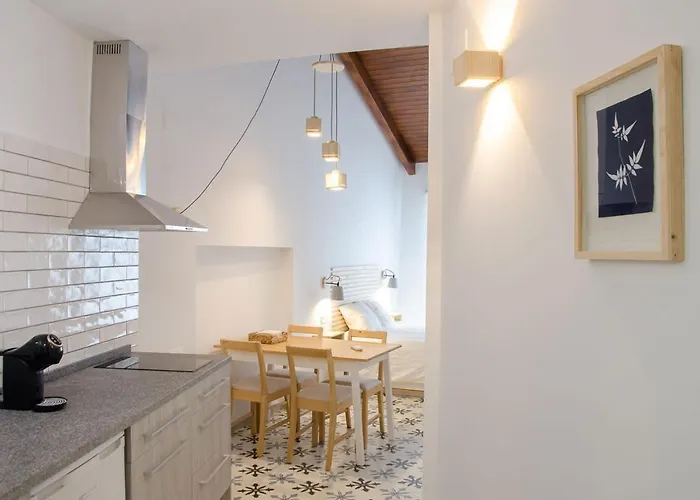 Torre De La Yerba Caceres