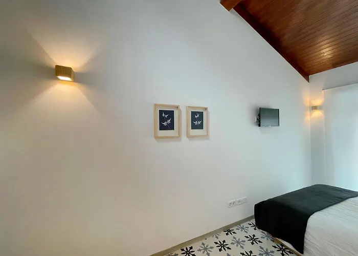 Torre De La Yerba Apartment Caceres